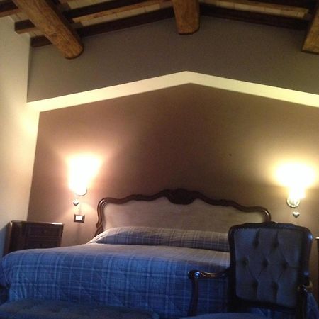 Le Ghiande Guest House Spello Bagian luar foto