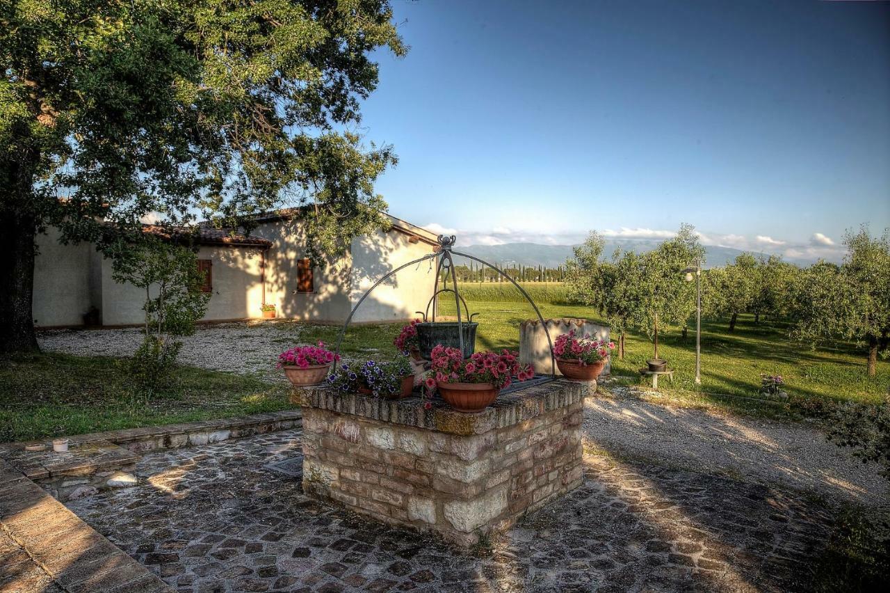 Le Ghiande Guest House Spello Bagian luar foto